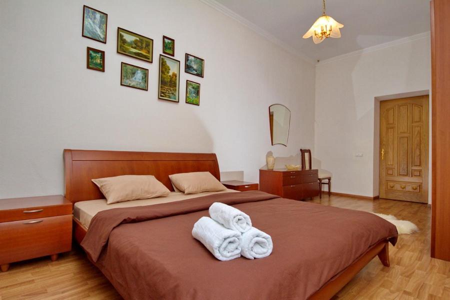 Apartments On Besarabka Kiev Exterior foto